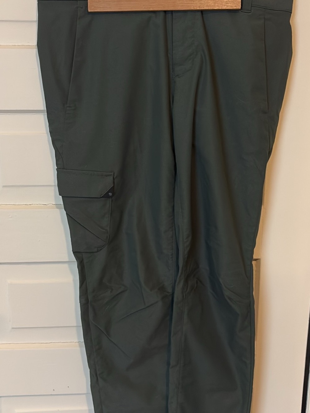 Women’s Mountain Hardwear Cargo Pants